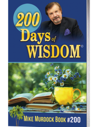 B200-200DaysOfWisdom-3d-558x822